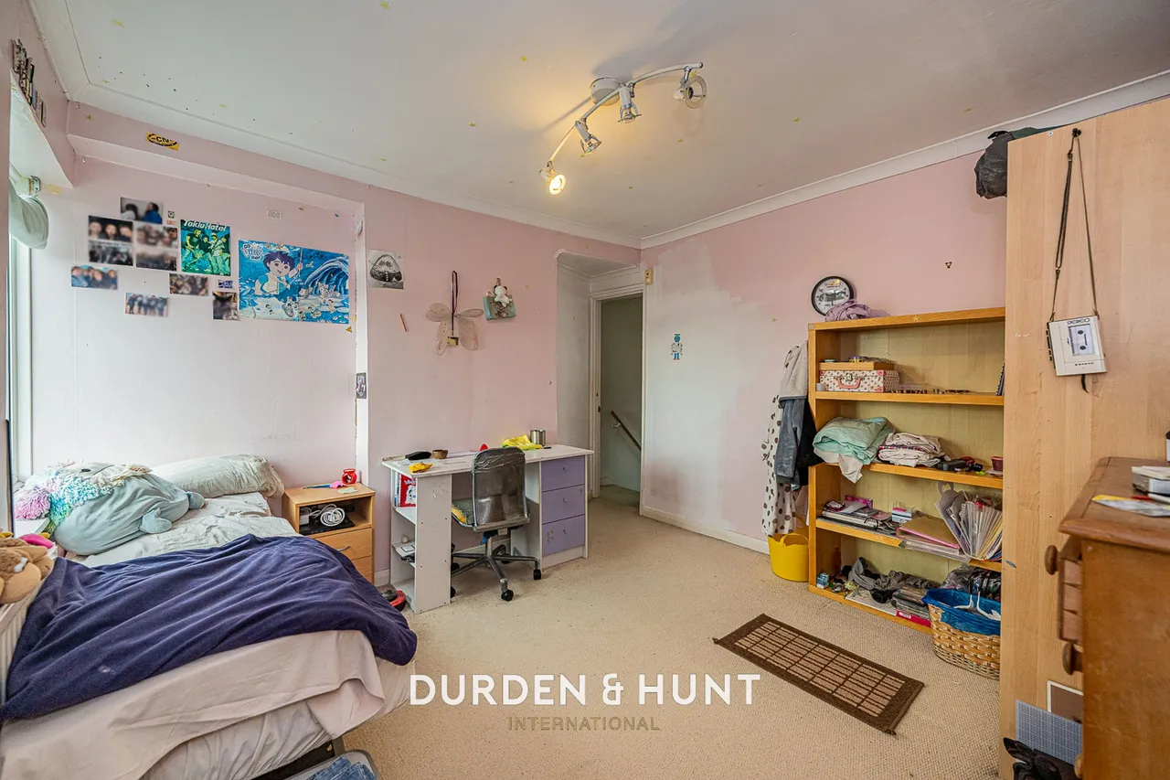 Southend Road, Fobbing, SS17, photo 21