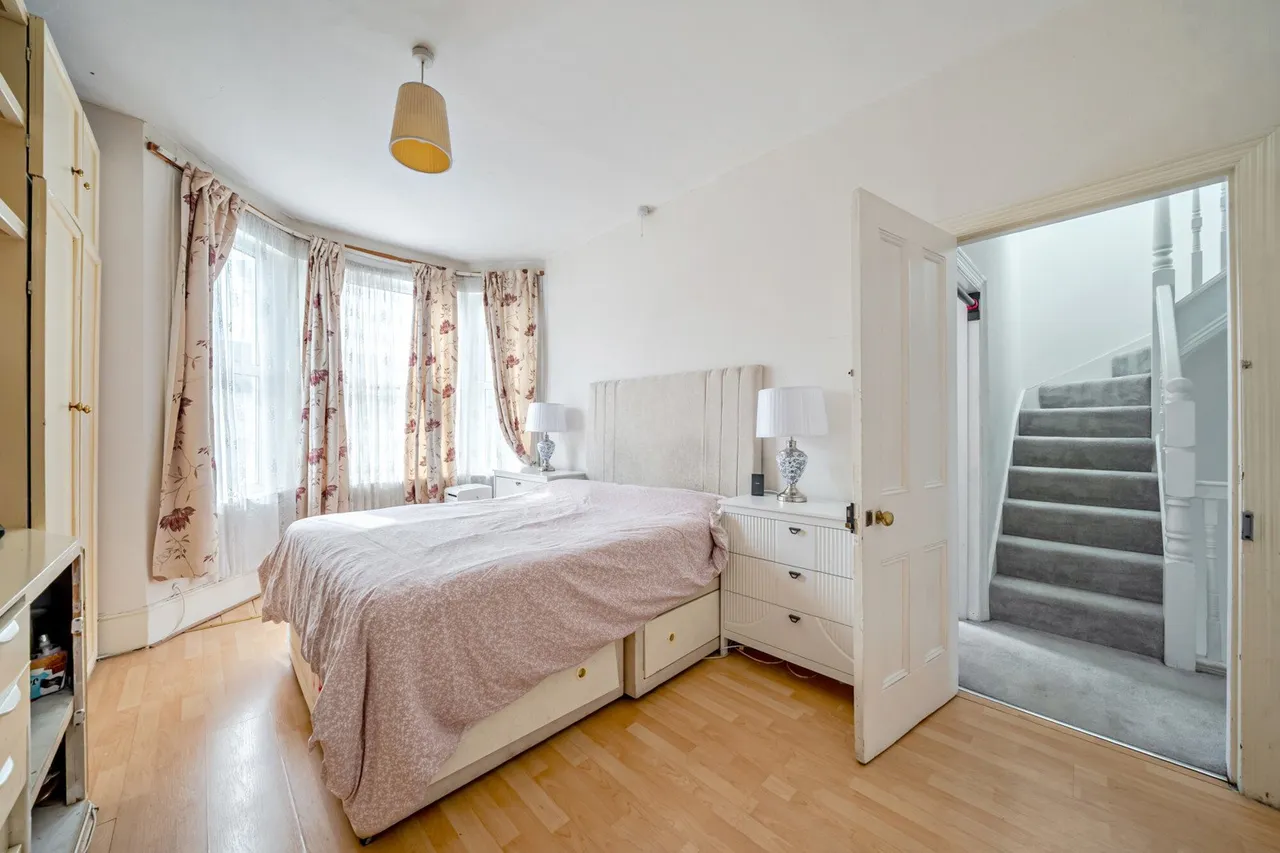Minard Road, SE6, photo 17