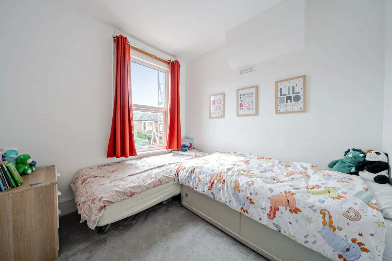 Minard Road, SE6, photo 16