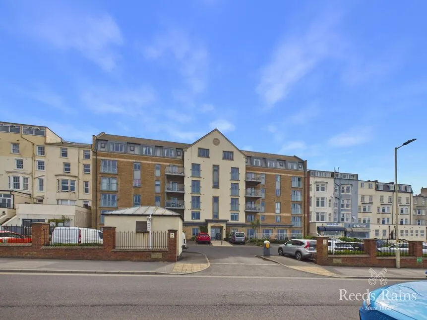 North Marine Road, Scarborough, YO12, photo 12