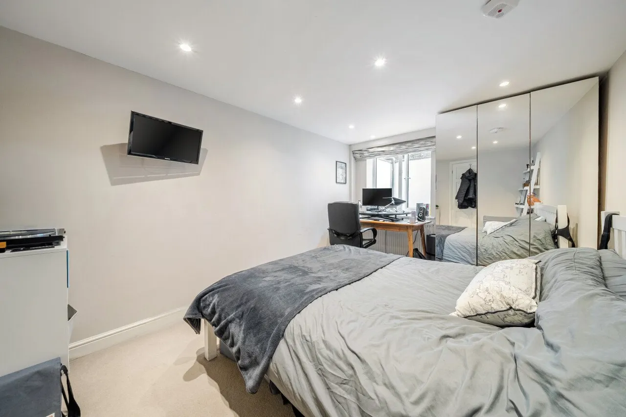 Webbs Road, Battersea, SW11, photo 13