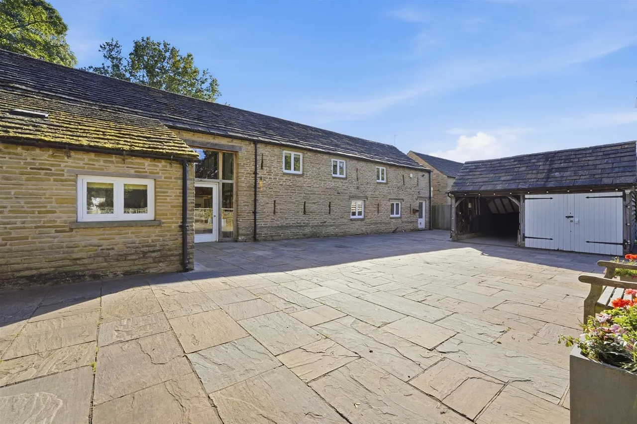 Manchester Road, Tytherington, Macclesfield, photo 43