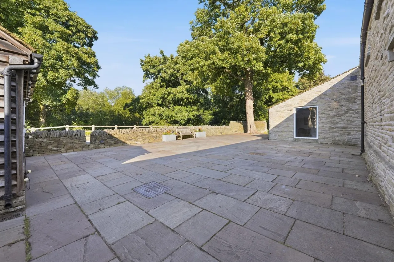 Manchester Road, Tytherington, Macclesfield, photo 42