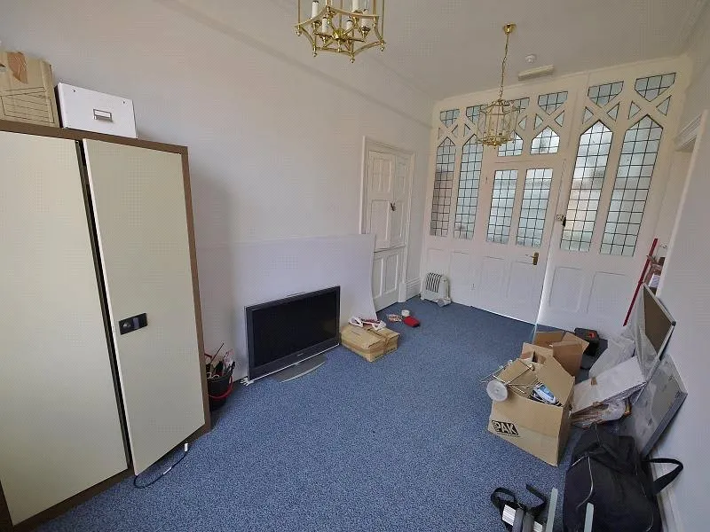 Ingrave Road, Brentwood, CM14, photo 3