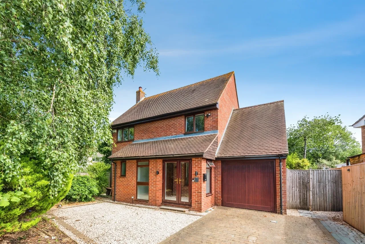 4 bed house for sale — Springfield Close, Watlington