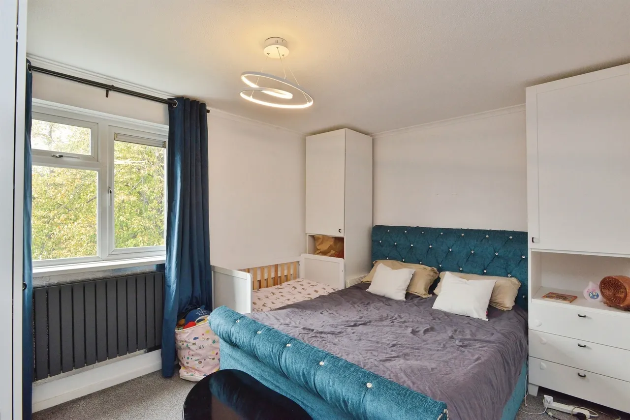 Falcon Avenue, Springfield, MK6, photo 8