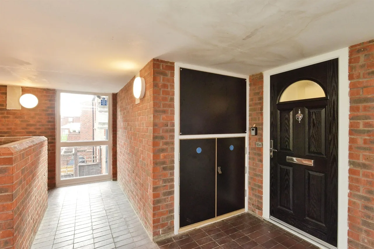 Falcon Avenue, Springfield, MK6, photo 12