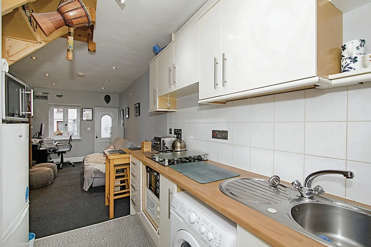 Lanhenvor Avenue, Newquay, TR7, photo 9