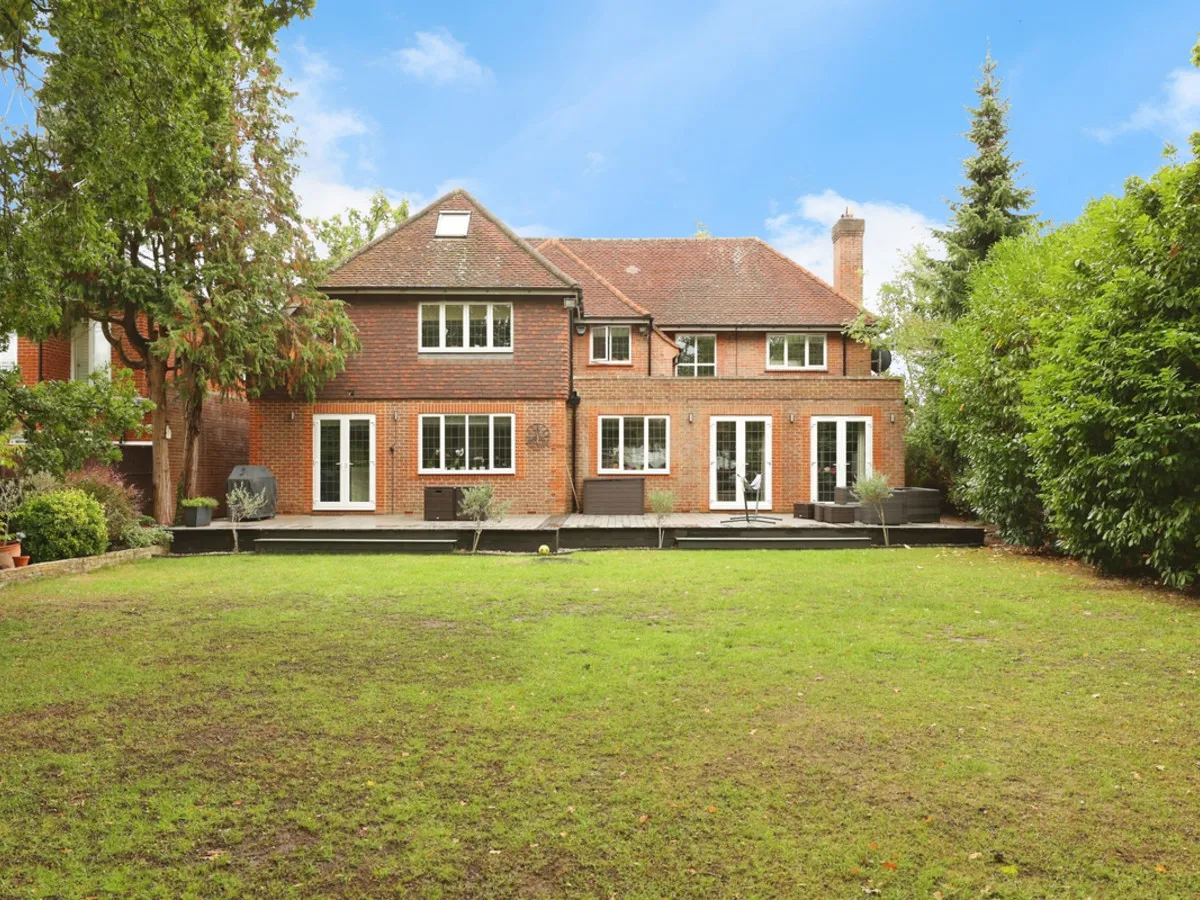 Dukes Wood Drive, Gerrards Cross, SL9, photo 19