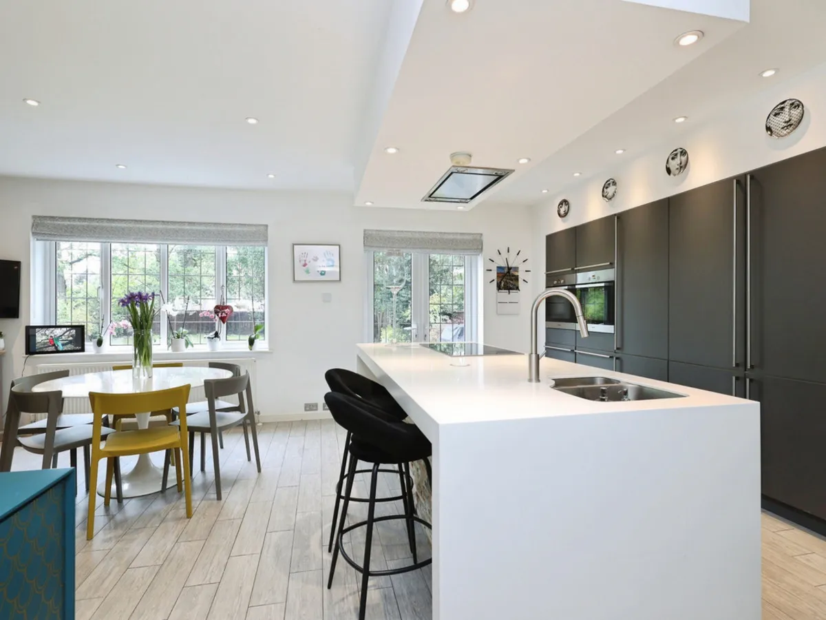 Dukes Wood Drive, Gerrards Cross, SL9, photo 7