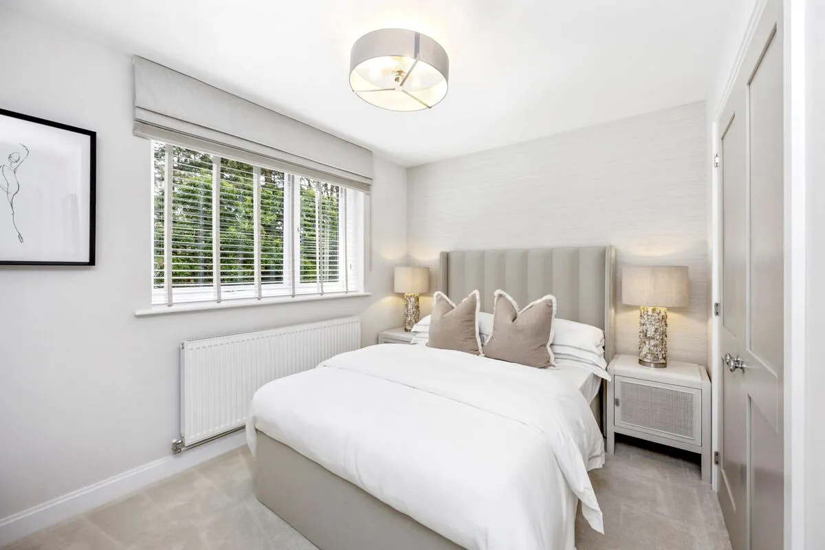 Brooklands Grove, Weybridge, KT13, photo 9