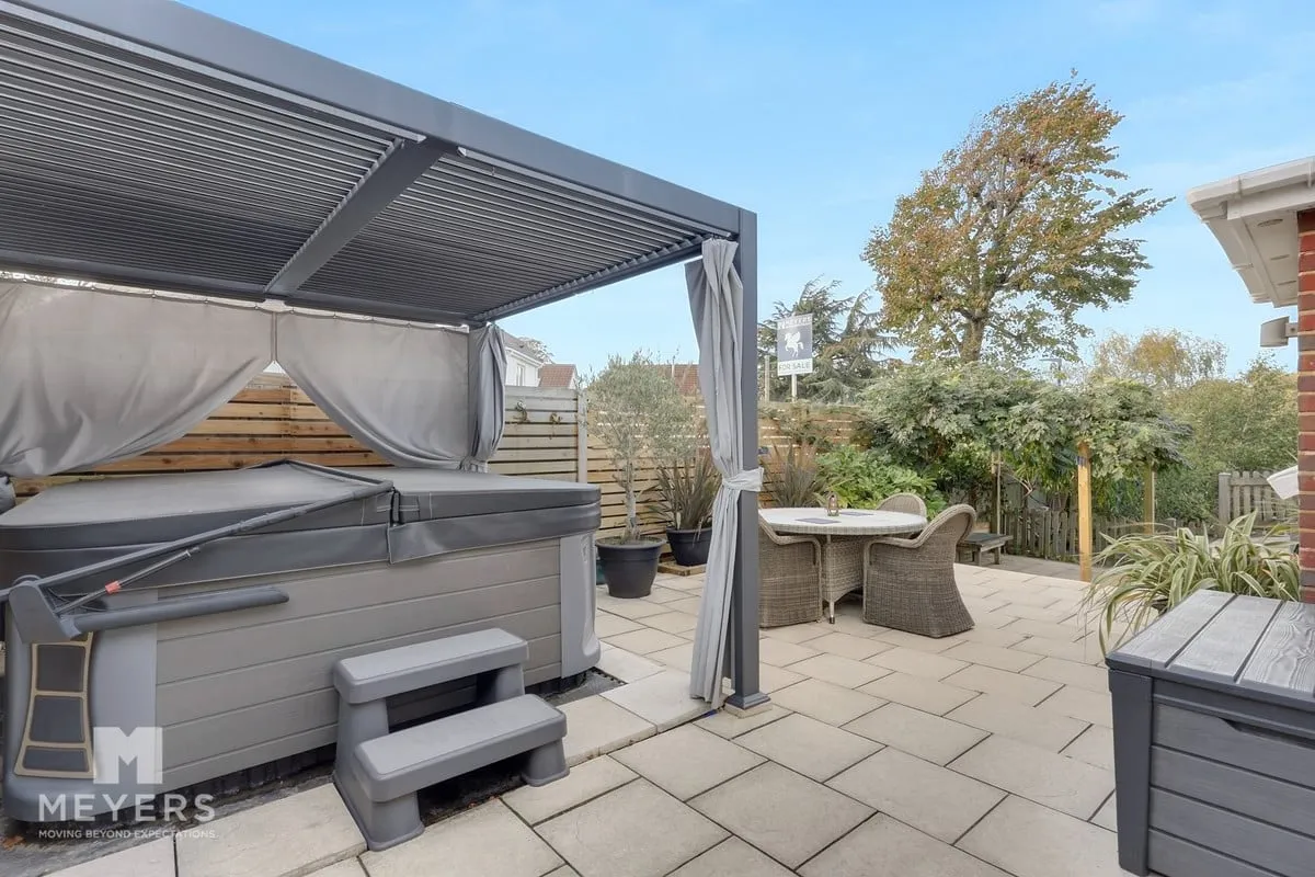 Iford Lane, Bournemouth, BH6, photo 34