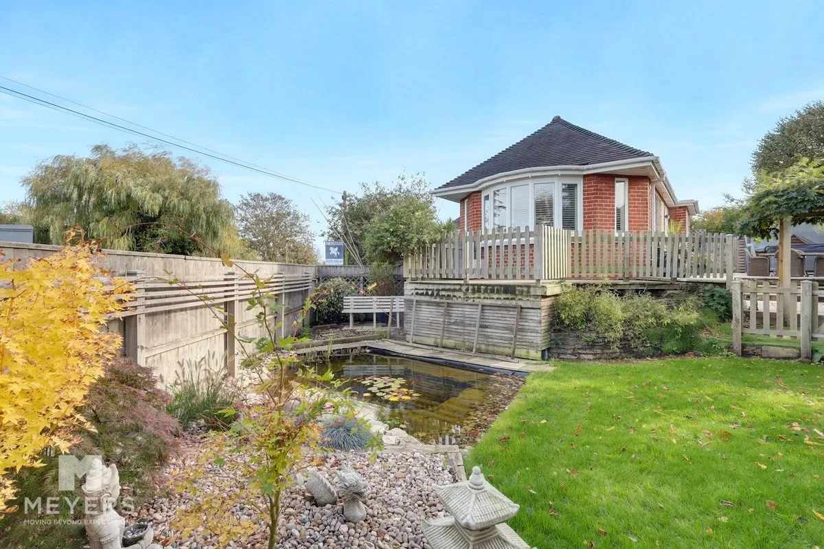 Iford Lane, Bournemouth, BH6, photo 37
