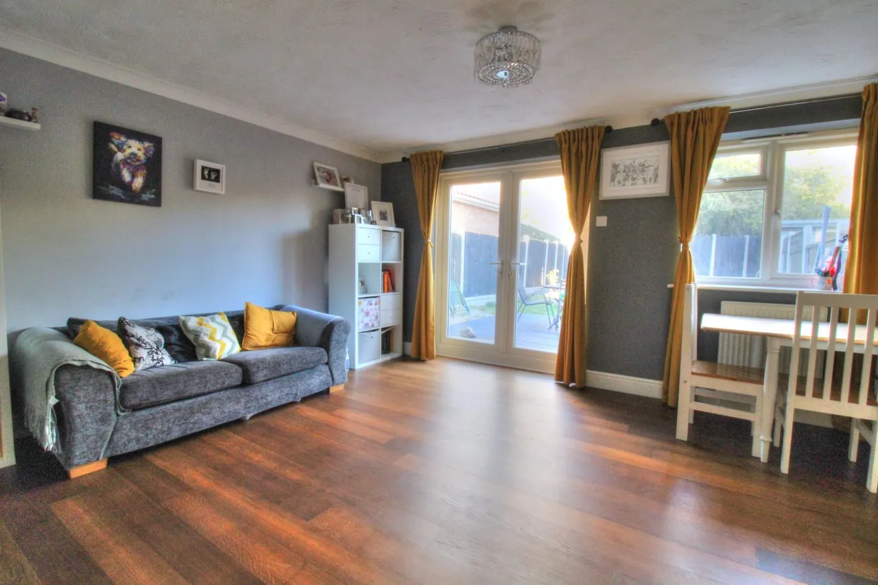 Sweet Briar Drive, Basildon, SS15, photo 5