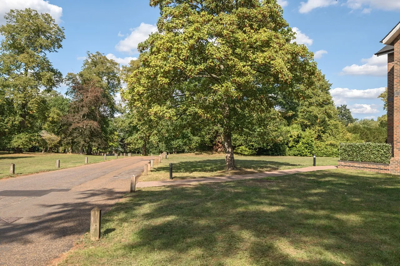 Holwood Estate, Keston, BR2, photo 11