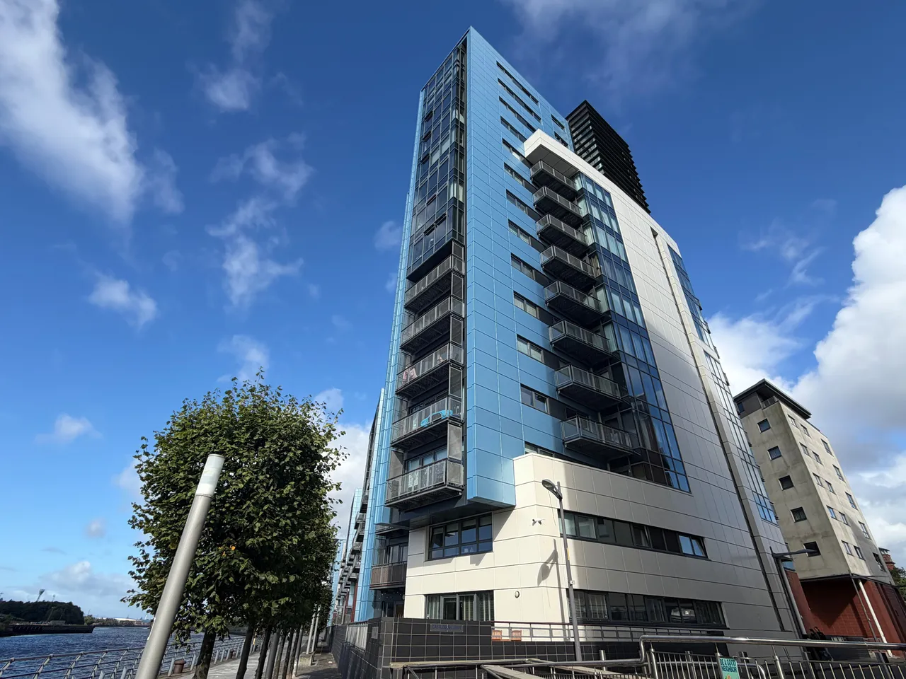 garage to rent, Glasgow Harbour, G11