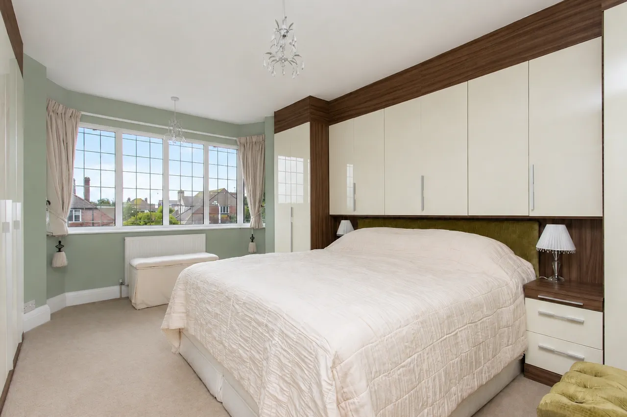 Lonsdale Avenue, Margate, CT9, photo 9