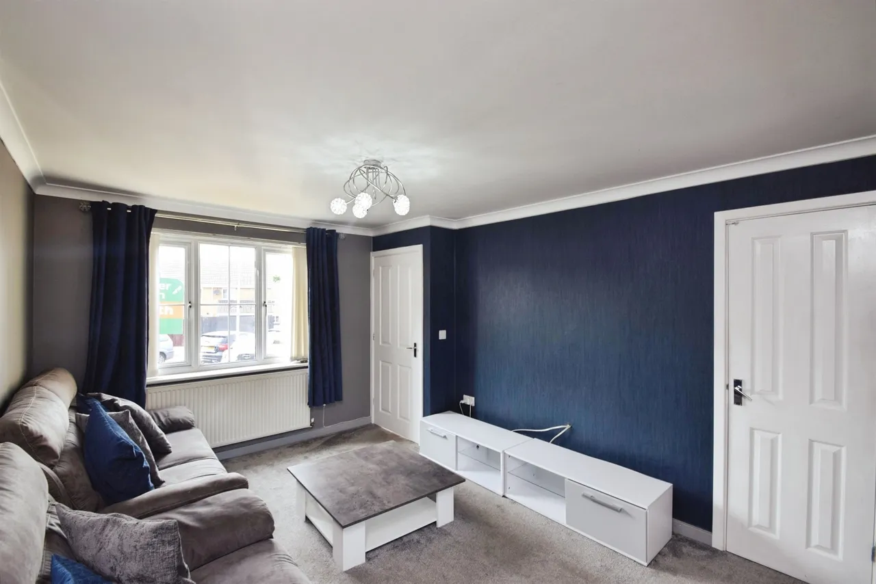 Clos Tyn Y Coed Bridgend, CF32, photo 6