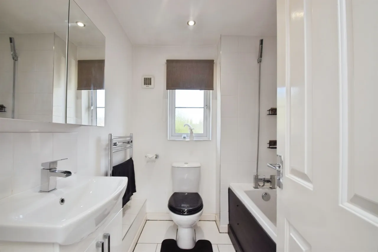 Clos Tyn Y Coed Bridgend, CF32, photo 19
