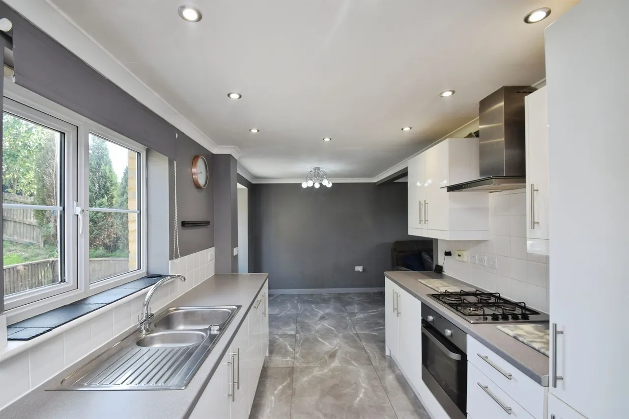 Clos Tyn Y Coed Bridgend, CF32, photo 4
