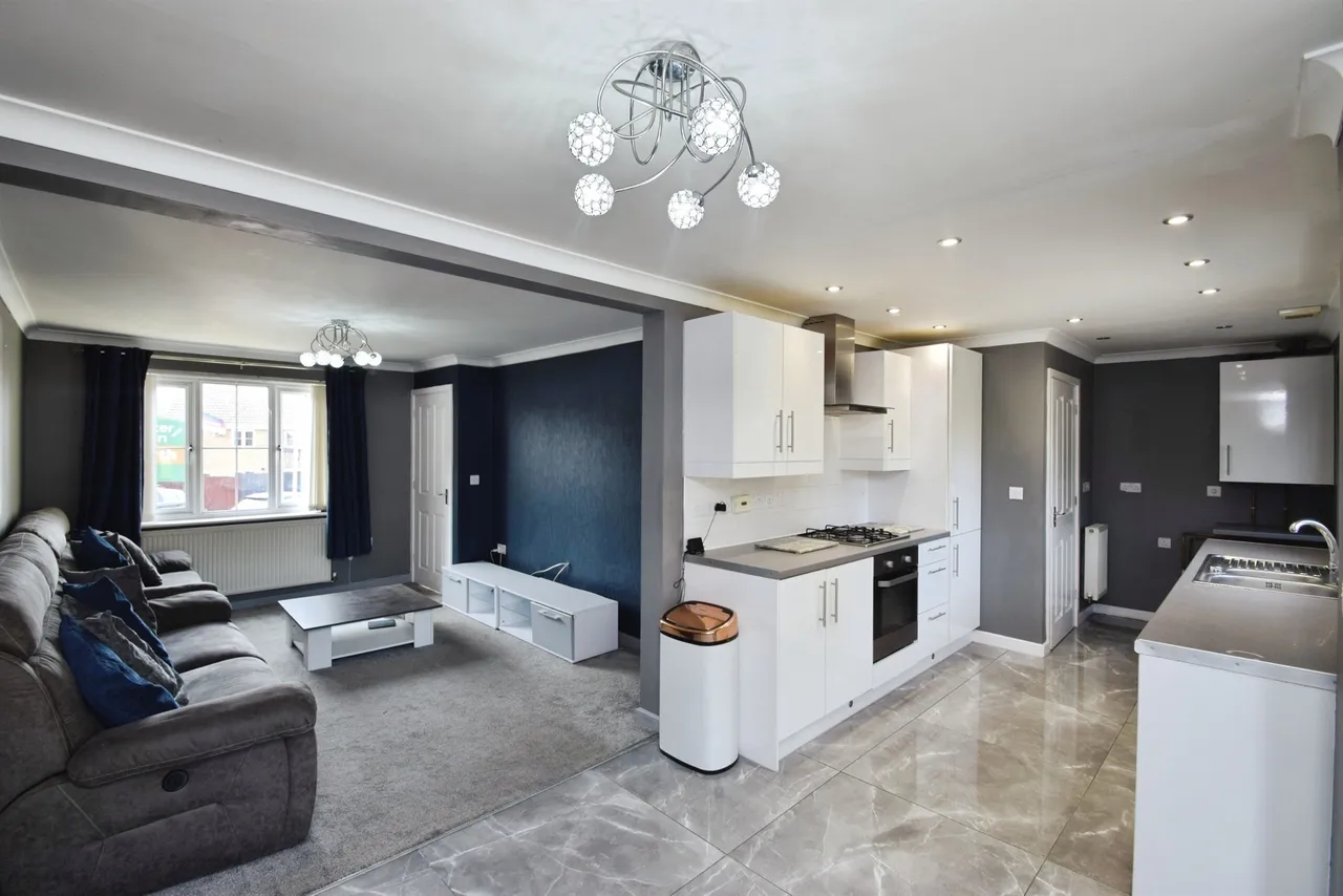 Clos Tyn Y Coed Bridgend, CF32, photo 2