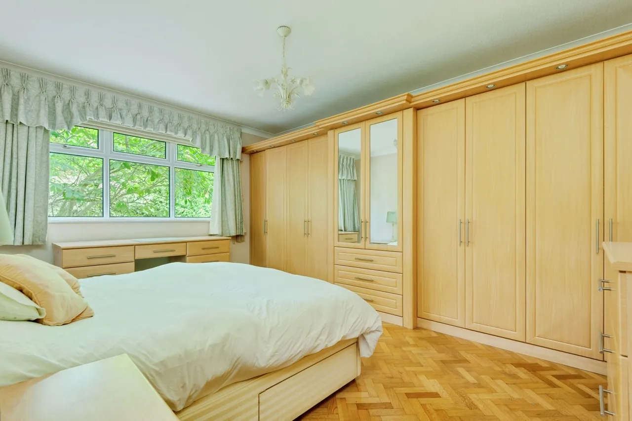 Heath Hey, Liverpool, L25, photo 20