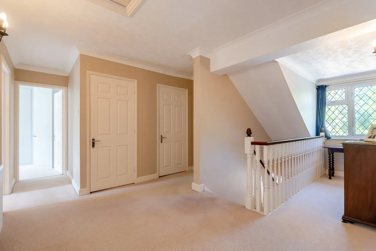 Bouverie Avenue South, Salisbury, Wiltshire, SP2 8EB, photo 11