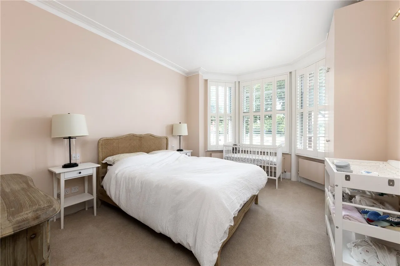Kenilworth Court, Lower Richmond Road, London, SW15, photo 3