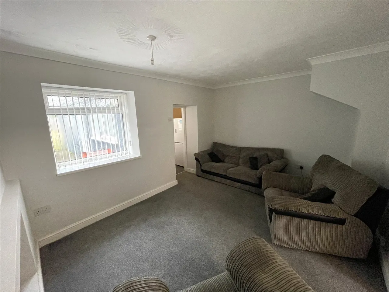 Bryngwyn Road, Llanelli, SA14, photo 8