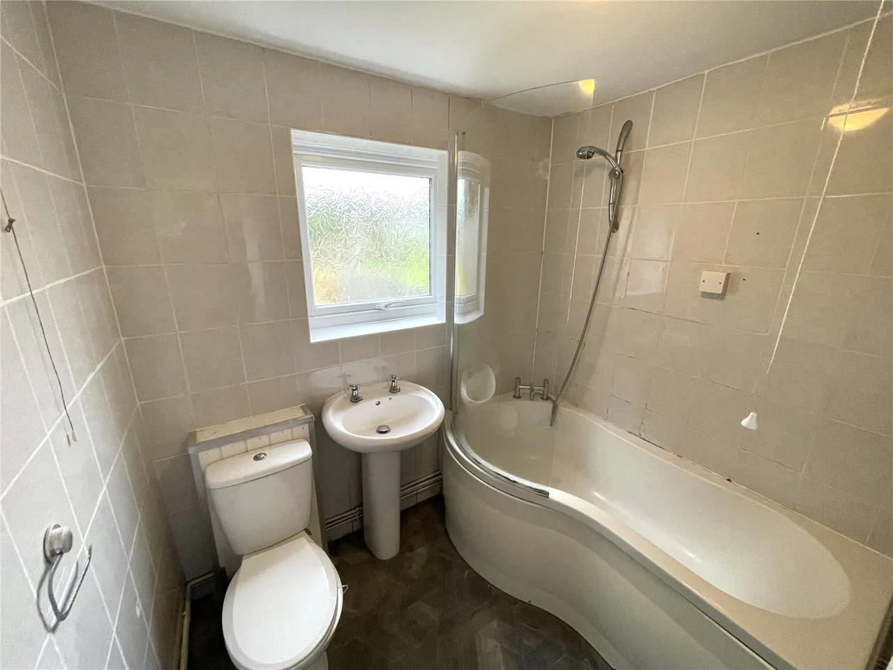 Bryngwyn Road, Llanelli, SA14, photo 10