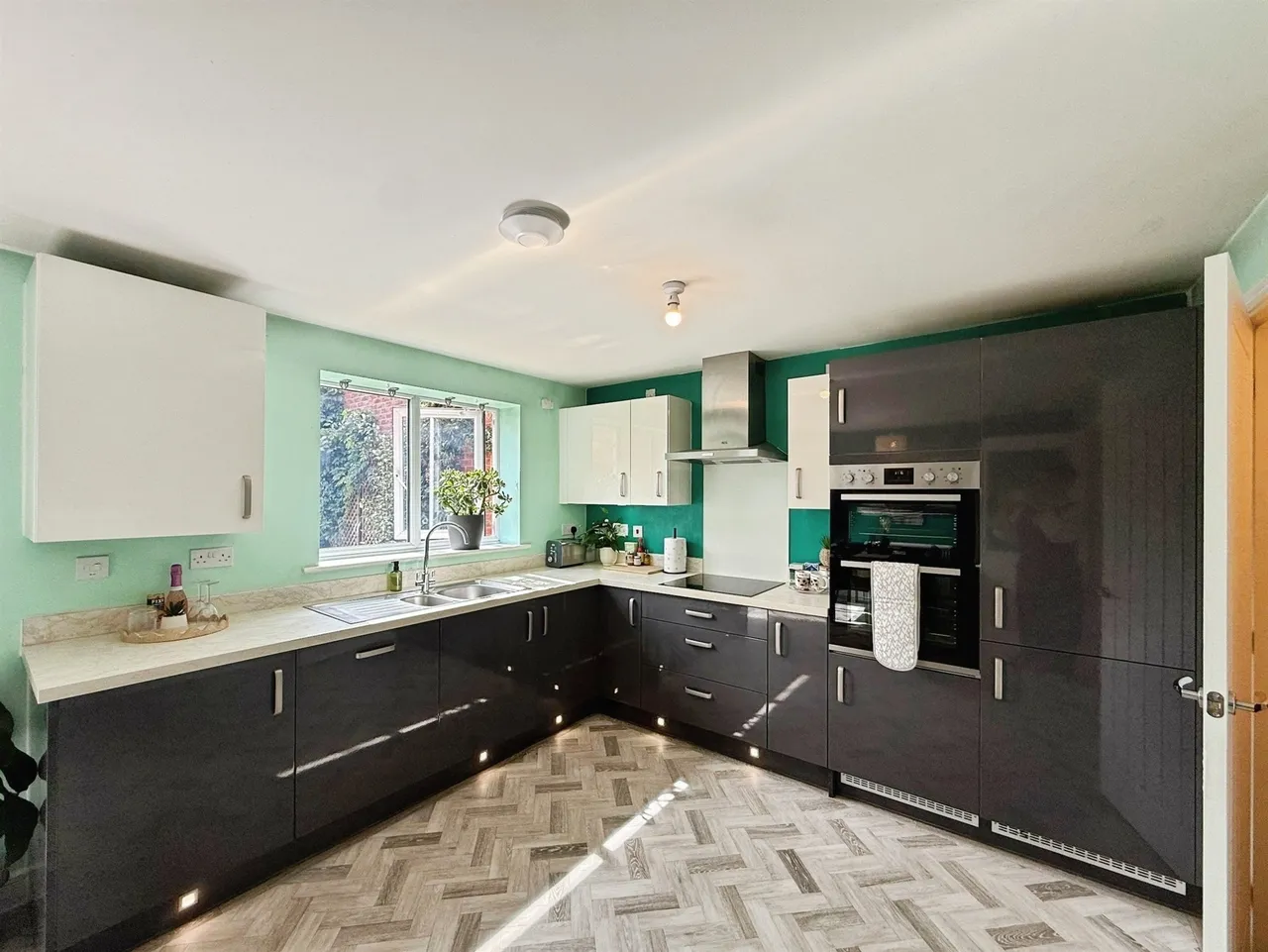 Lionheart Avenue, Bishops Tachbrook, CV33, photo 4