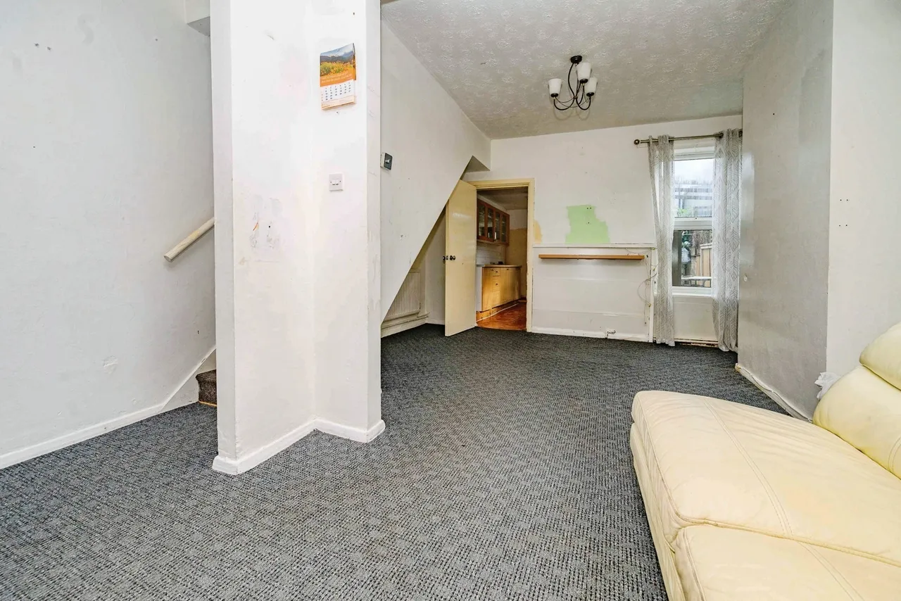 Albert Road, Luton, Bedfordshire, LU1, photo 2