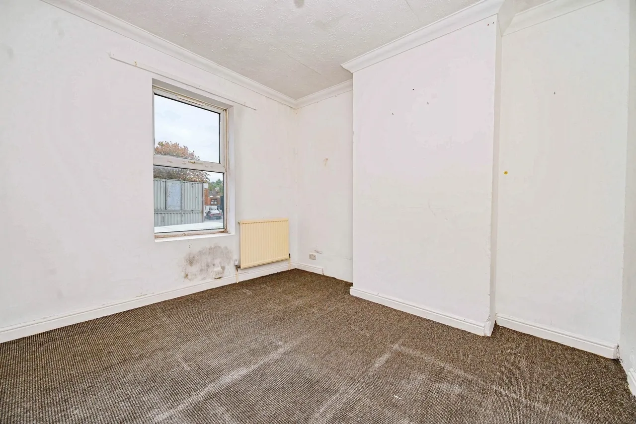 Albert Road, Luton, Bedfordshire, LU1, photo 9
