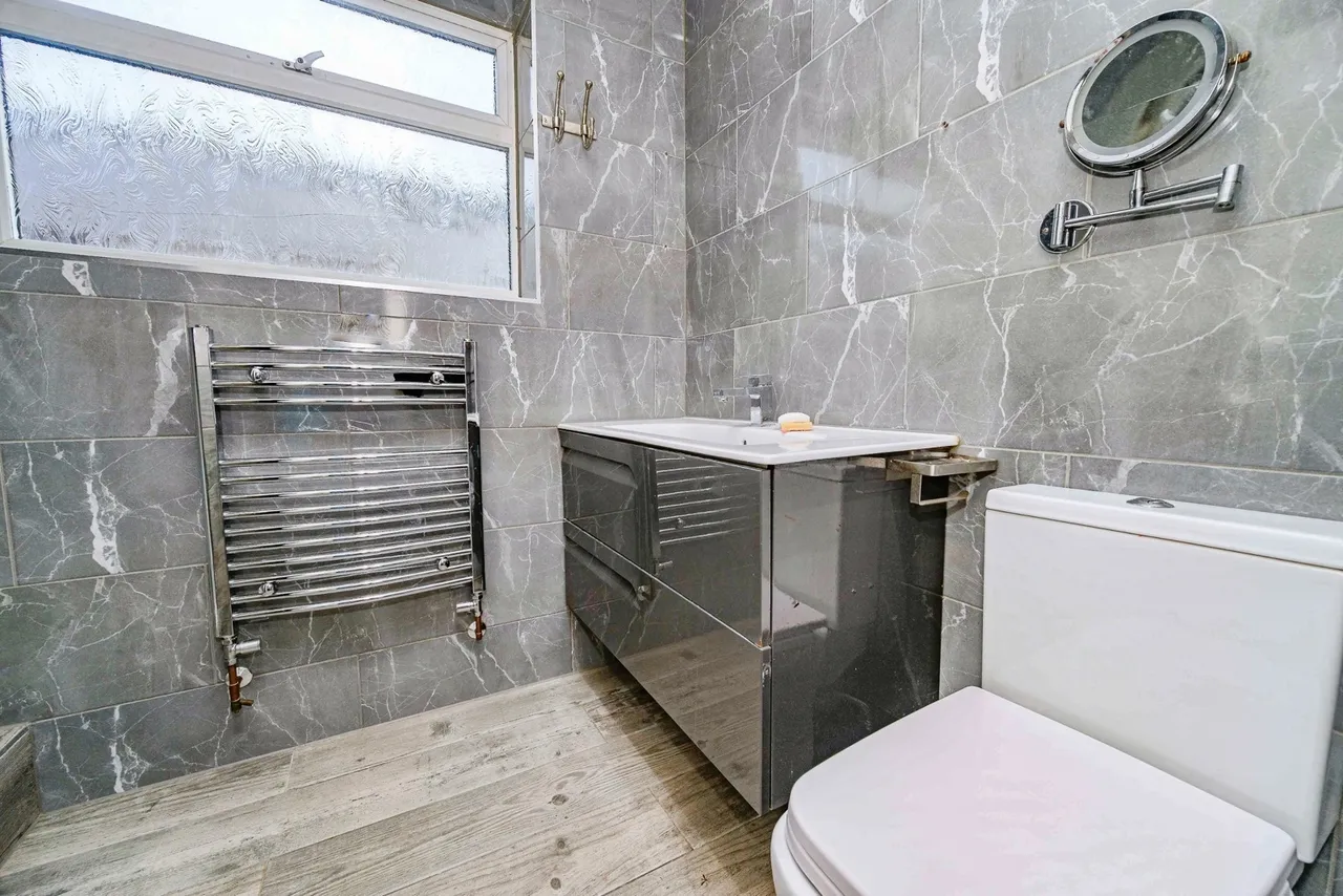 Albert Road, Luton, Bedfordshire, LU1, photo 7
