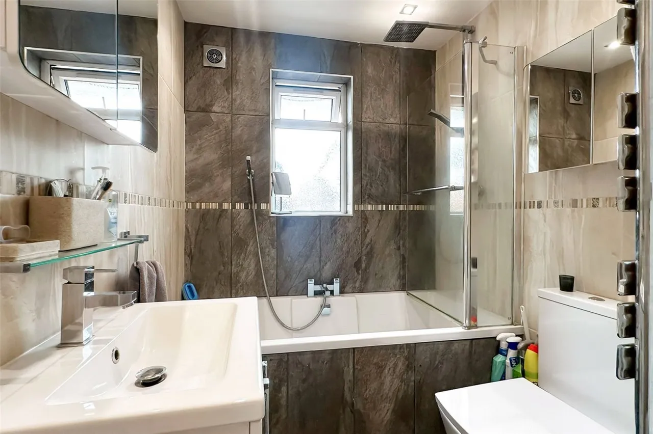 Knightscroft Close, Rustington, BN16, photo 28