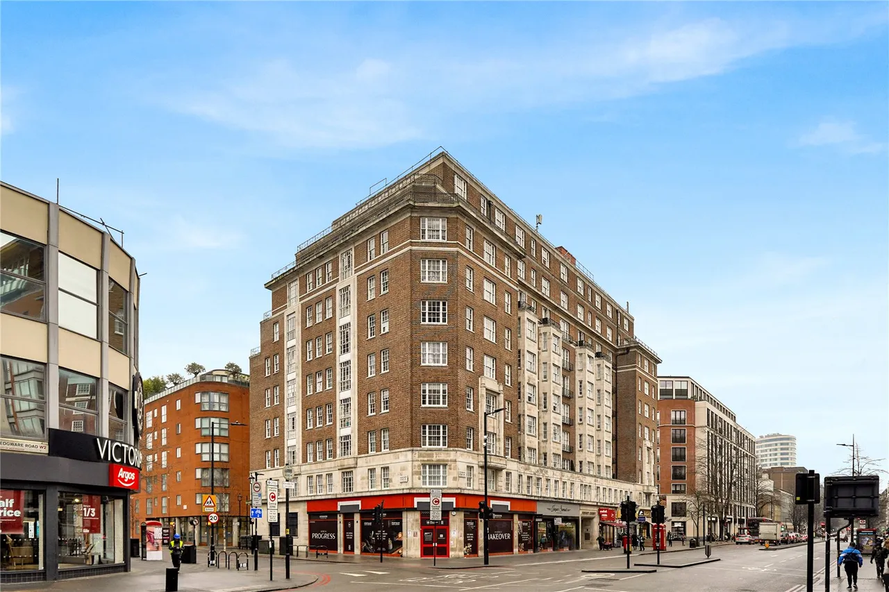 Edgware Road, London, W2, photo 12