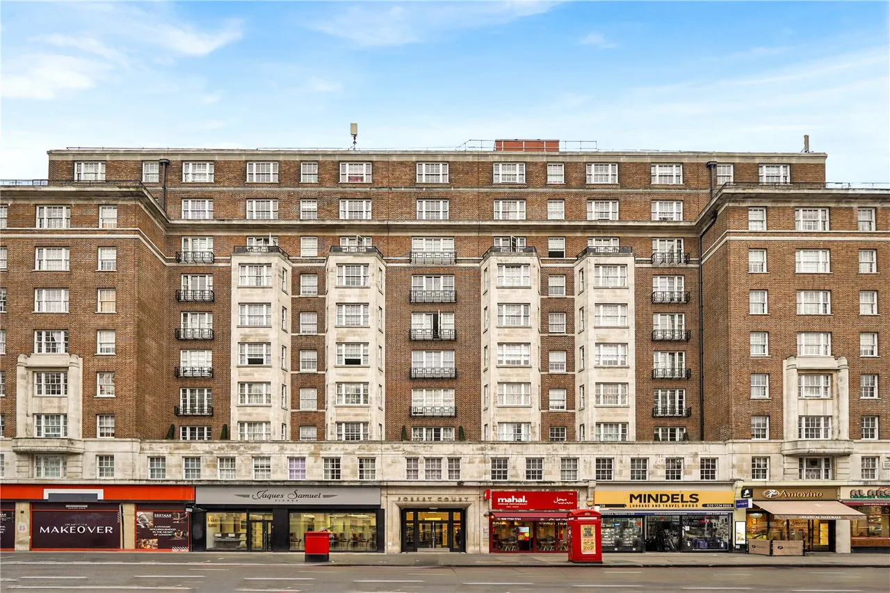 2 bed flat for sale, Edgware Road, London, W2