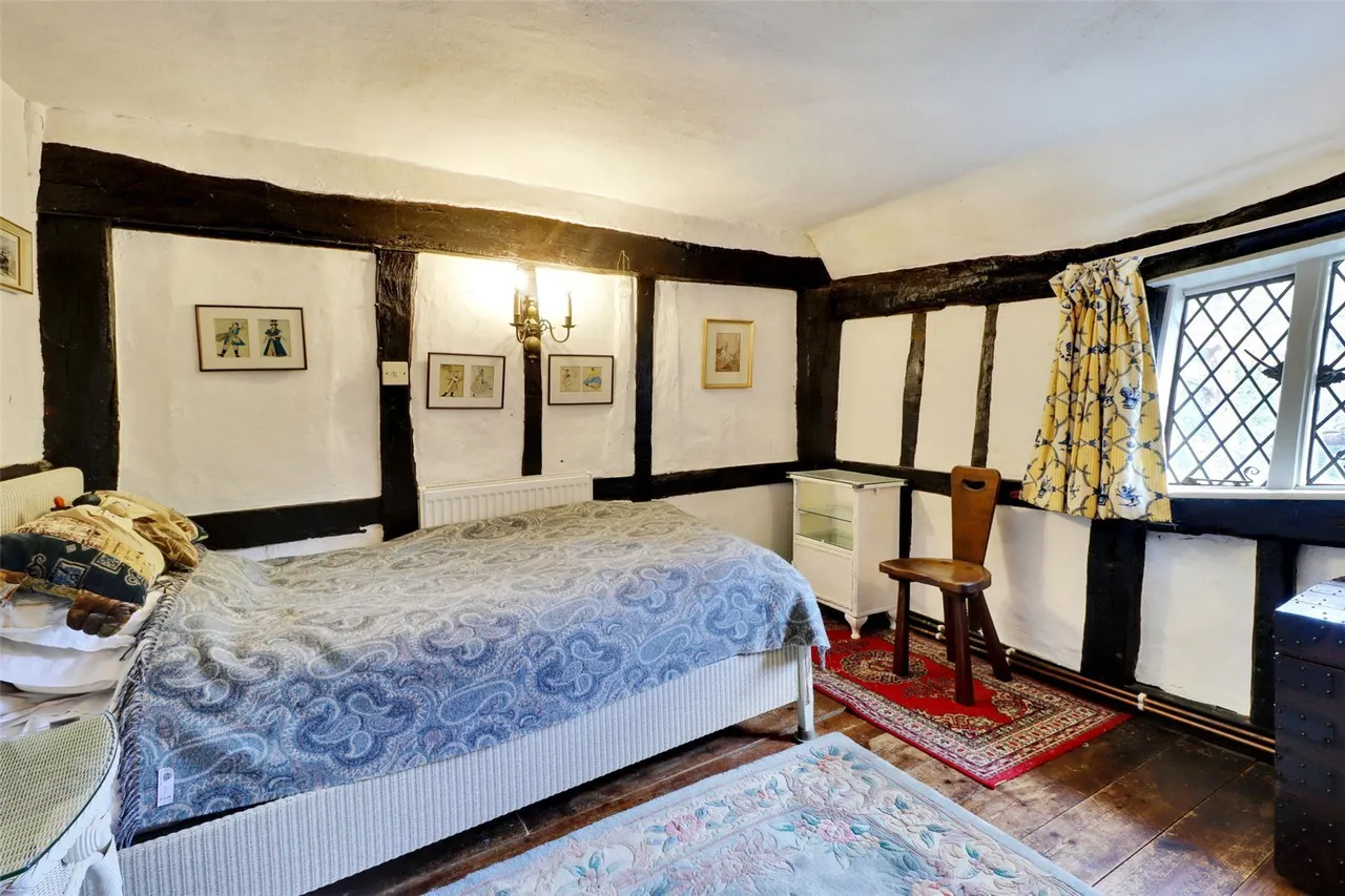 Cranbrook Road, Benenden, TN17, photo 13