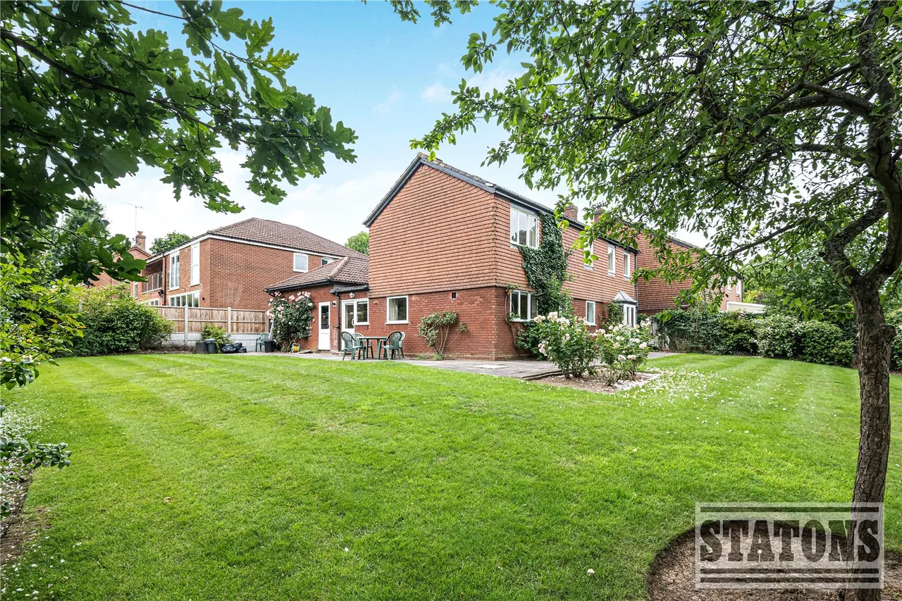 Nash Close, Elstree, Hertfordshire, WD6 3LE, photo 21