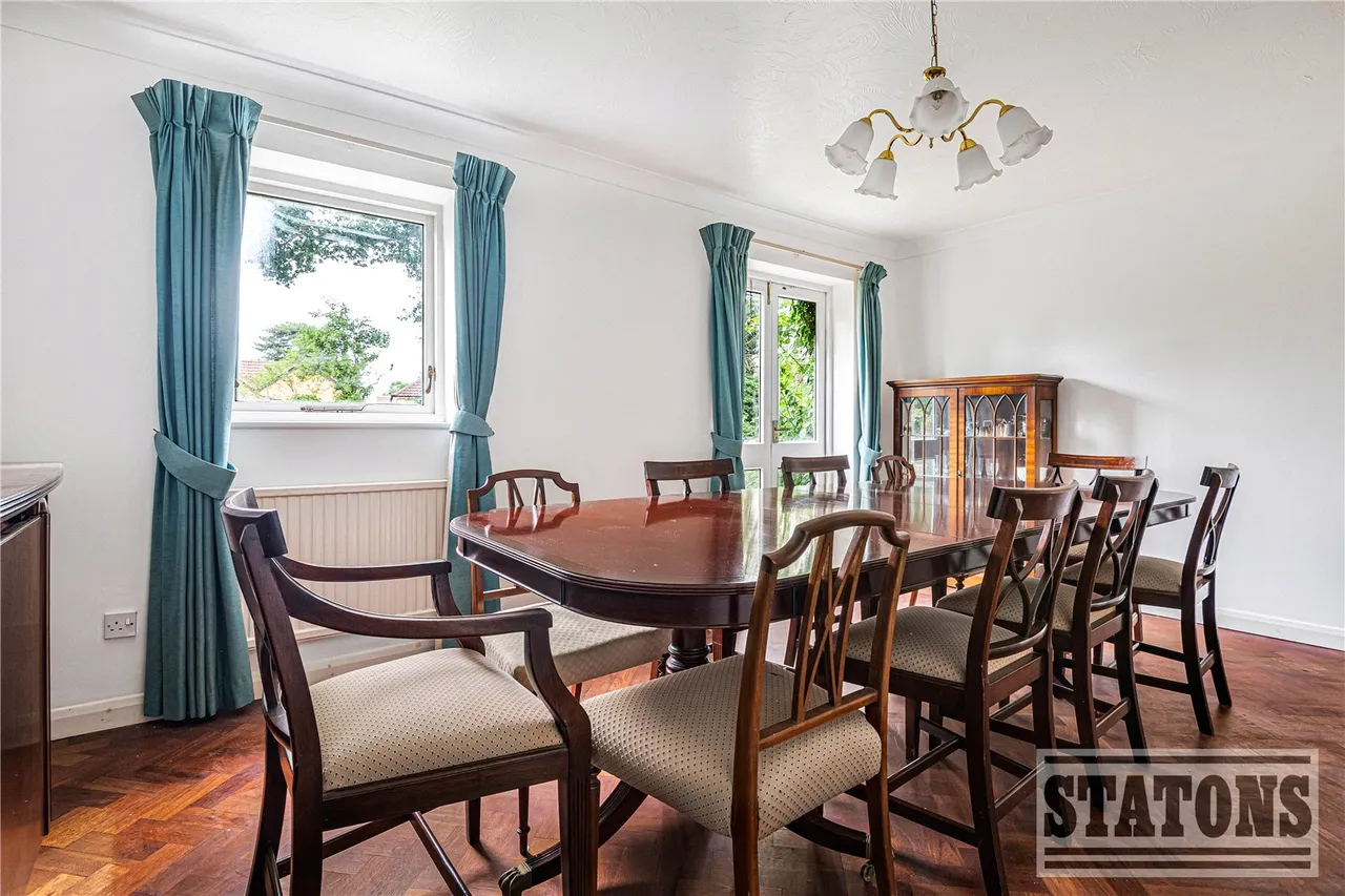 Nash Close, Elstree, Hertfordshire, WD6 3LE, photo 6