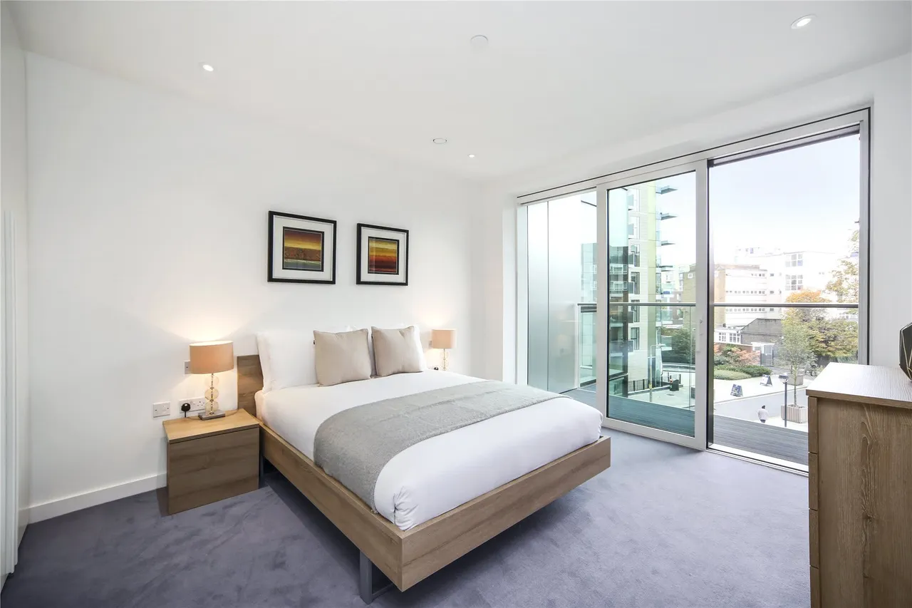 Devan Grove, London, N4, photo 10