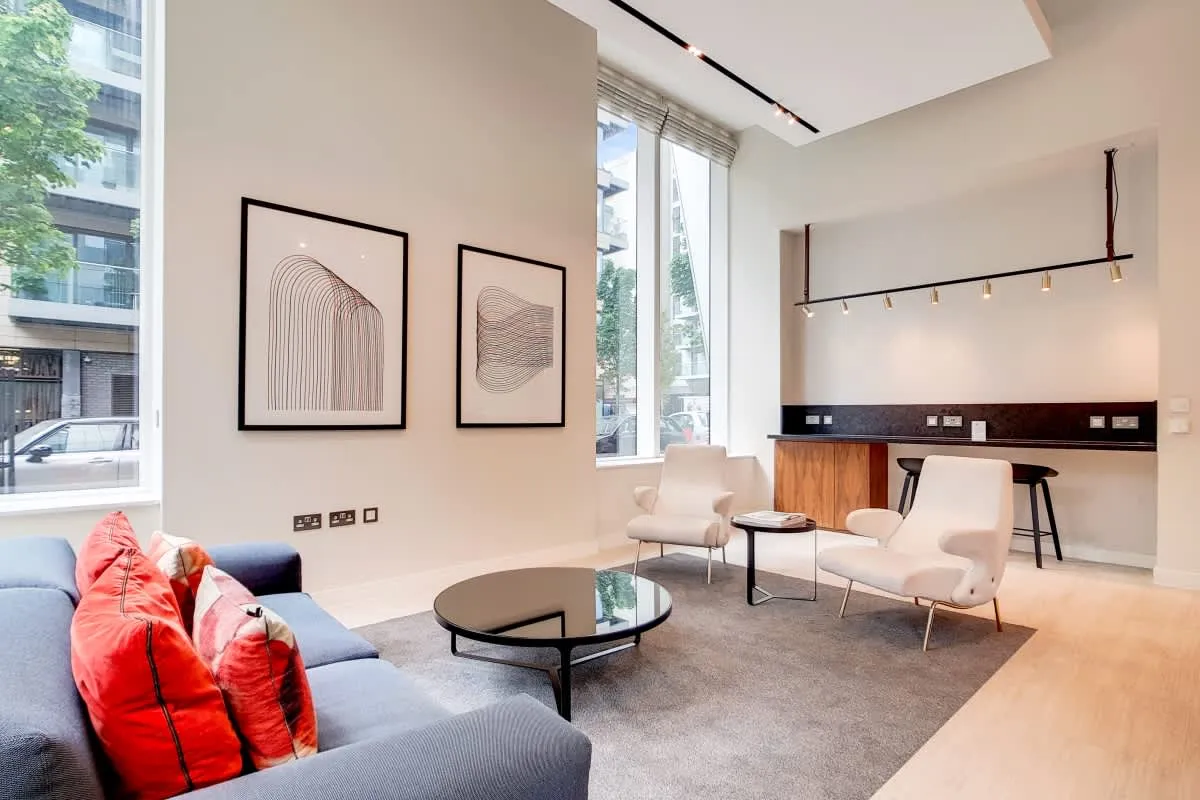 Devan Grove, London, N4, photo 15