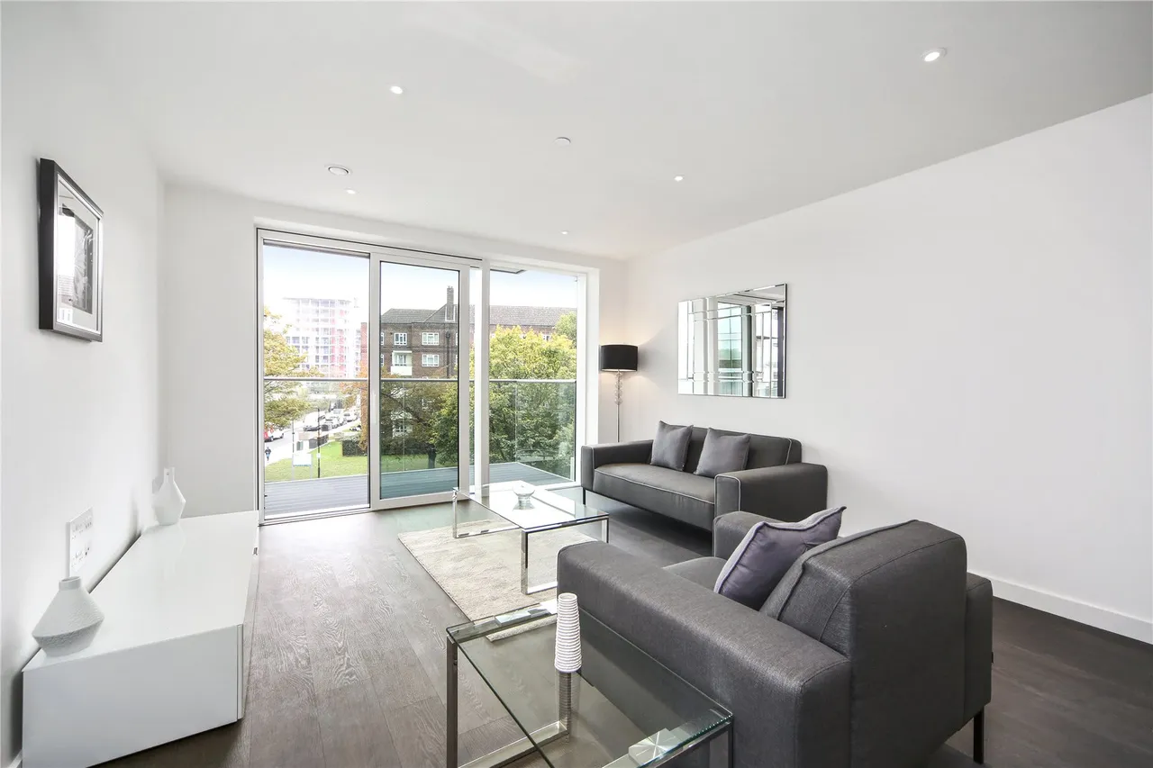 Devan Grove, London, N4, photo 4