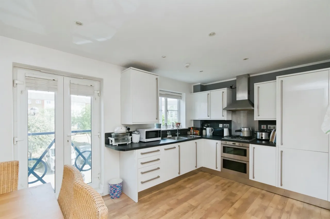 San Juan Court, Eastbourne, BN23, photo 4