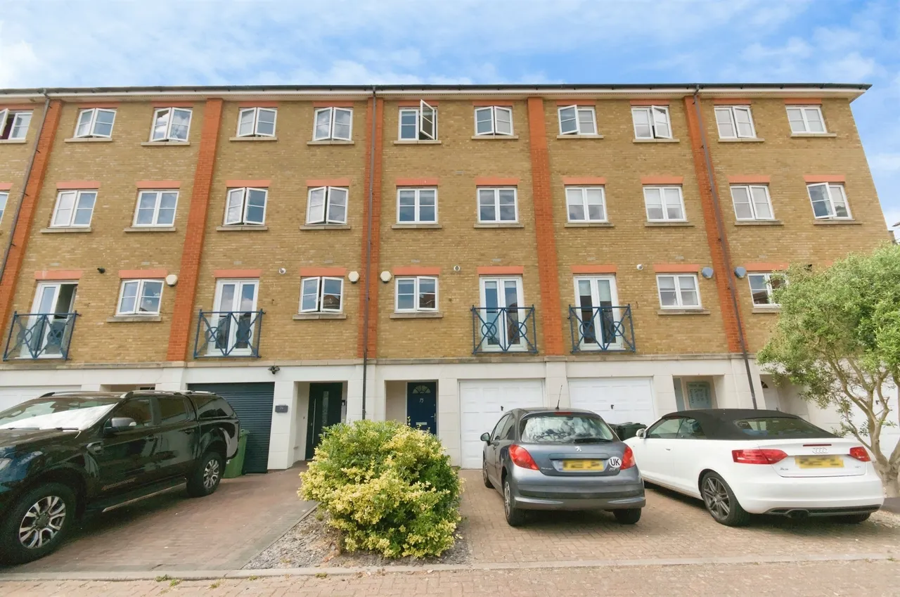 San Juan Court, Eastbourne, BN23, photo 20