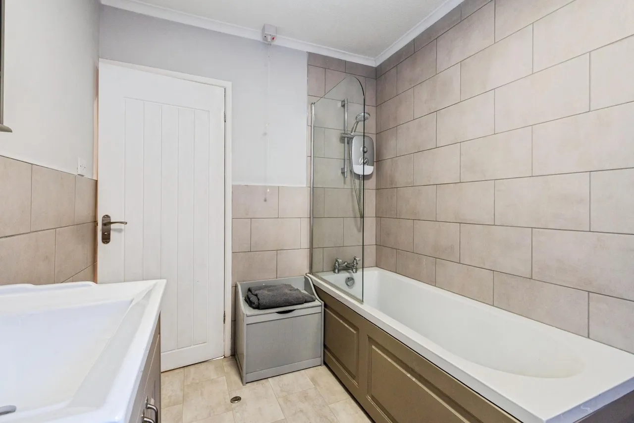 Station Road, North Hykeham, LN6, photo 10