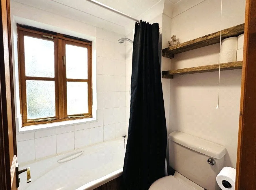 Llys Y Crofft, Whitland, SA34, photo 11