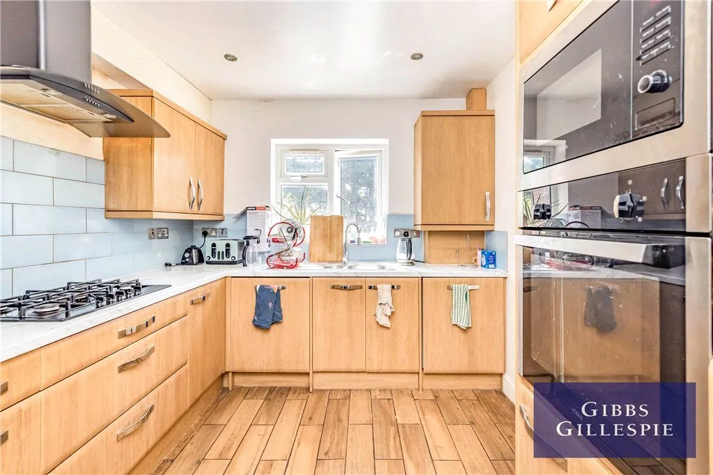 Marsh Lane, Stanmore, HA7, photo 5