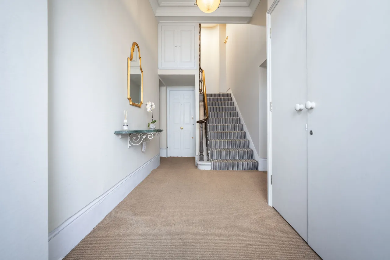 Flat 4, 44 Cathcart Road, London, photo 12