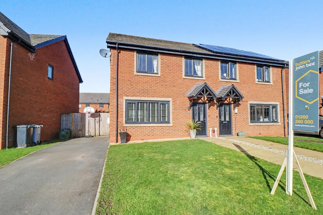 3 bed property for sale, Blossom Gate Drive, Congleton